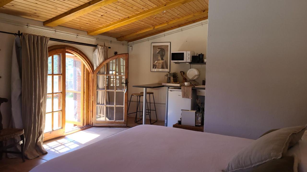 Corral D'En Romagosa Konuk evi Begues Dış mekan fotoğraf