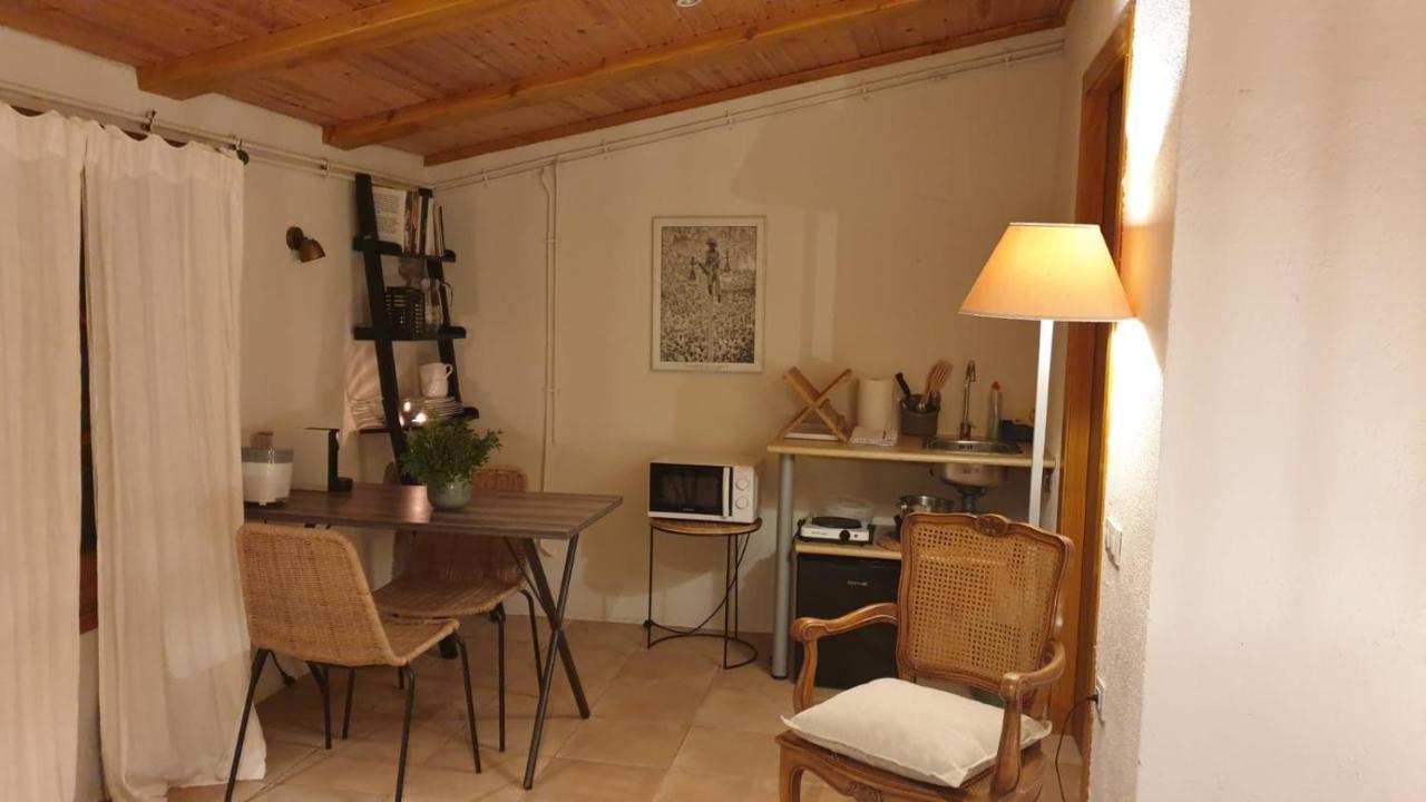 Corral D'En Romagosa Konuk evi Begues Dış mekan fotoğraf